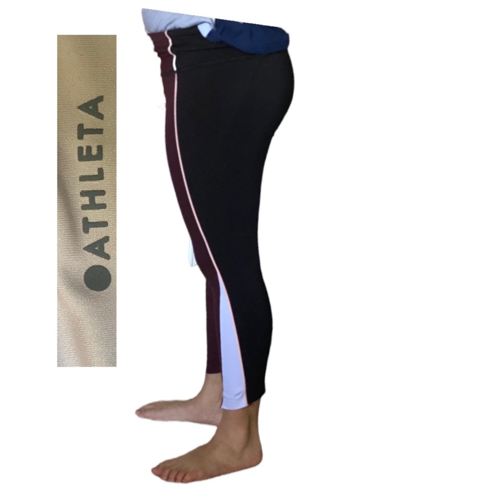 Womens Athleta velocity colorblock capri leggings size medium.
